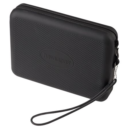 Necessaire