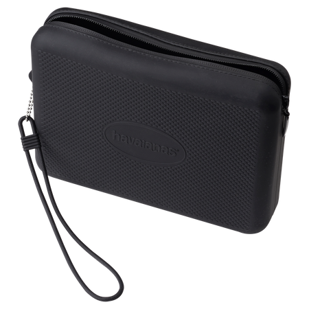 Necessaire