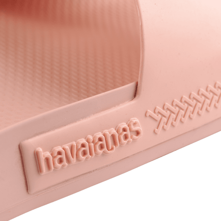 Slide Barbie Ferreira